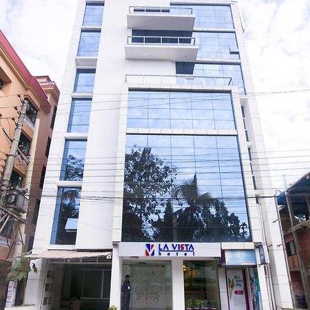 La Vista Hotel Sylhet Ngoại thất bức ảnh