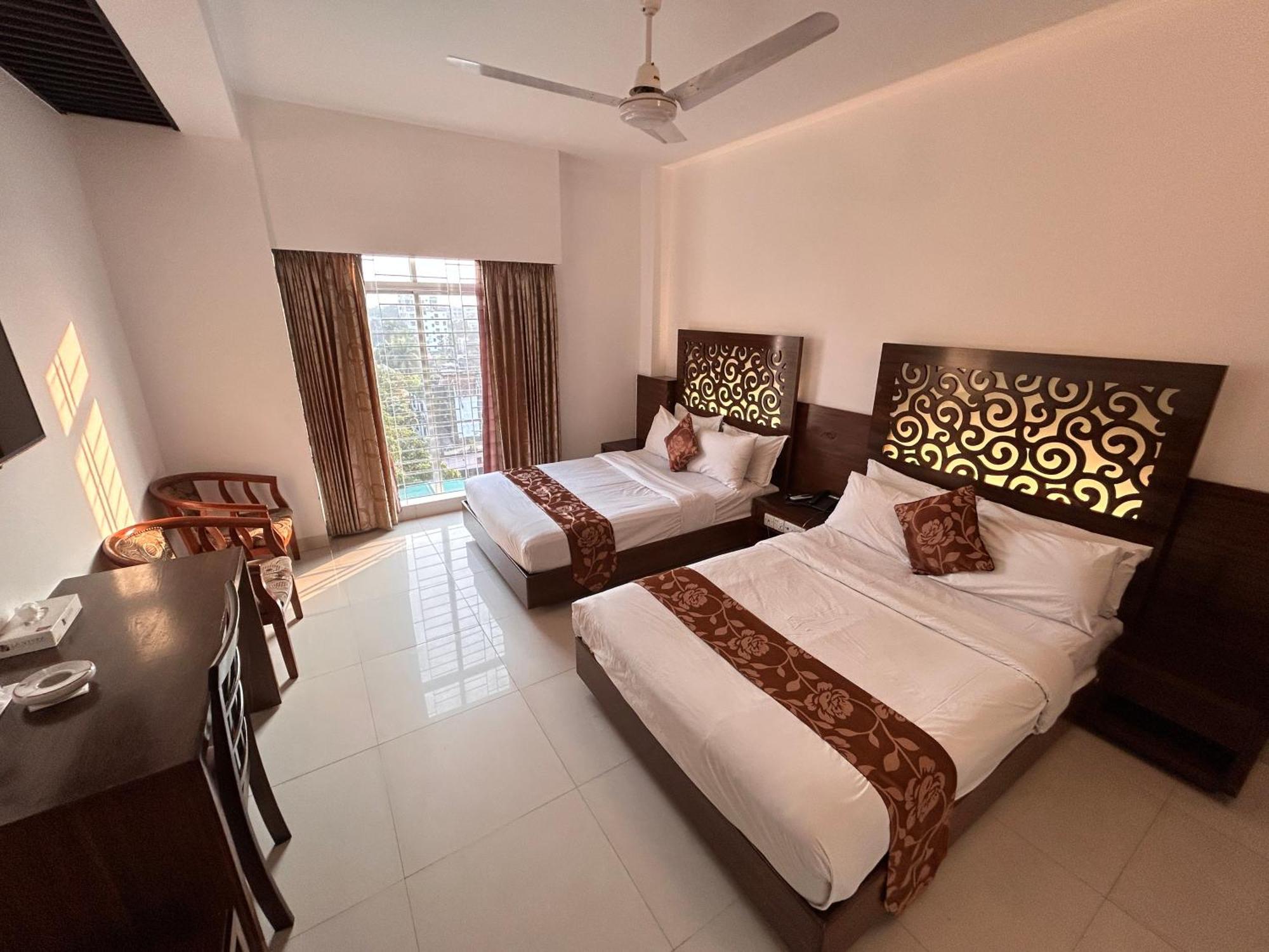 La Vista Hotel Sylhet Ngoại thất bức ảnh
