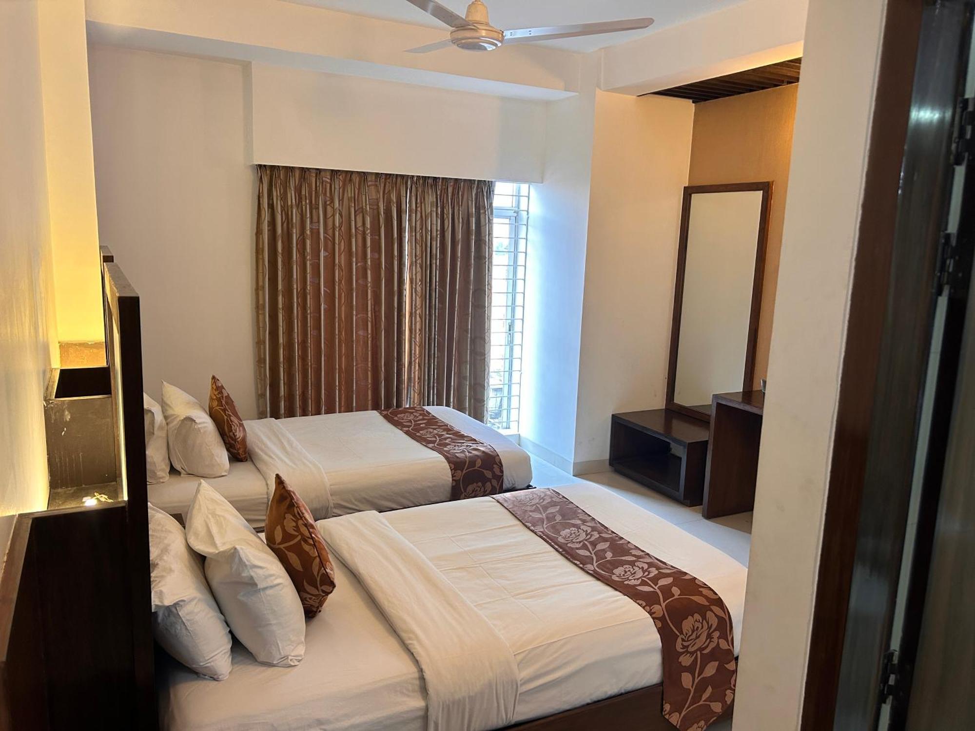 La Vista Hotel Sylhet Ngoại thất bức ảnh