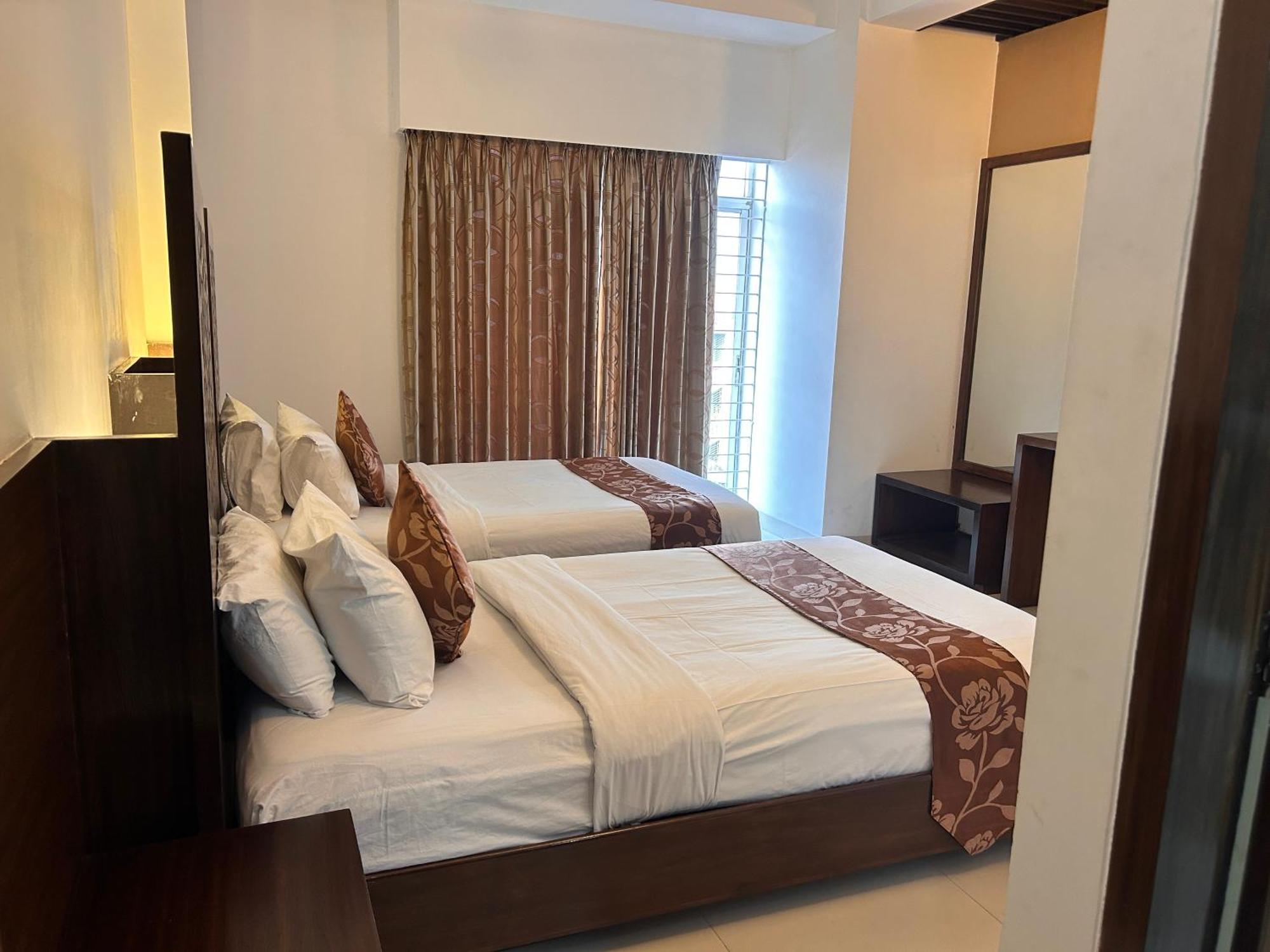 La Vista Hotel Sylhet Ngoại thất bức ảnh