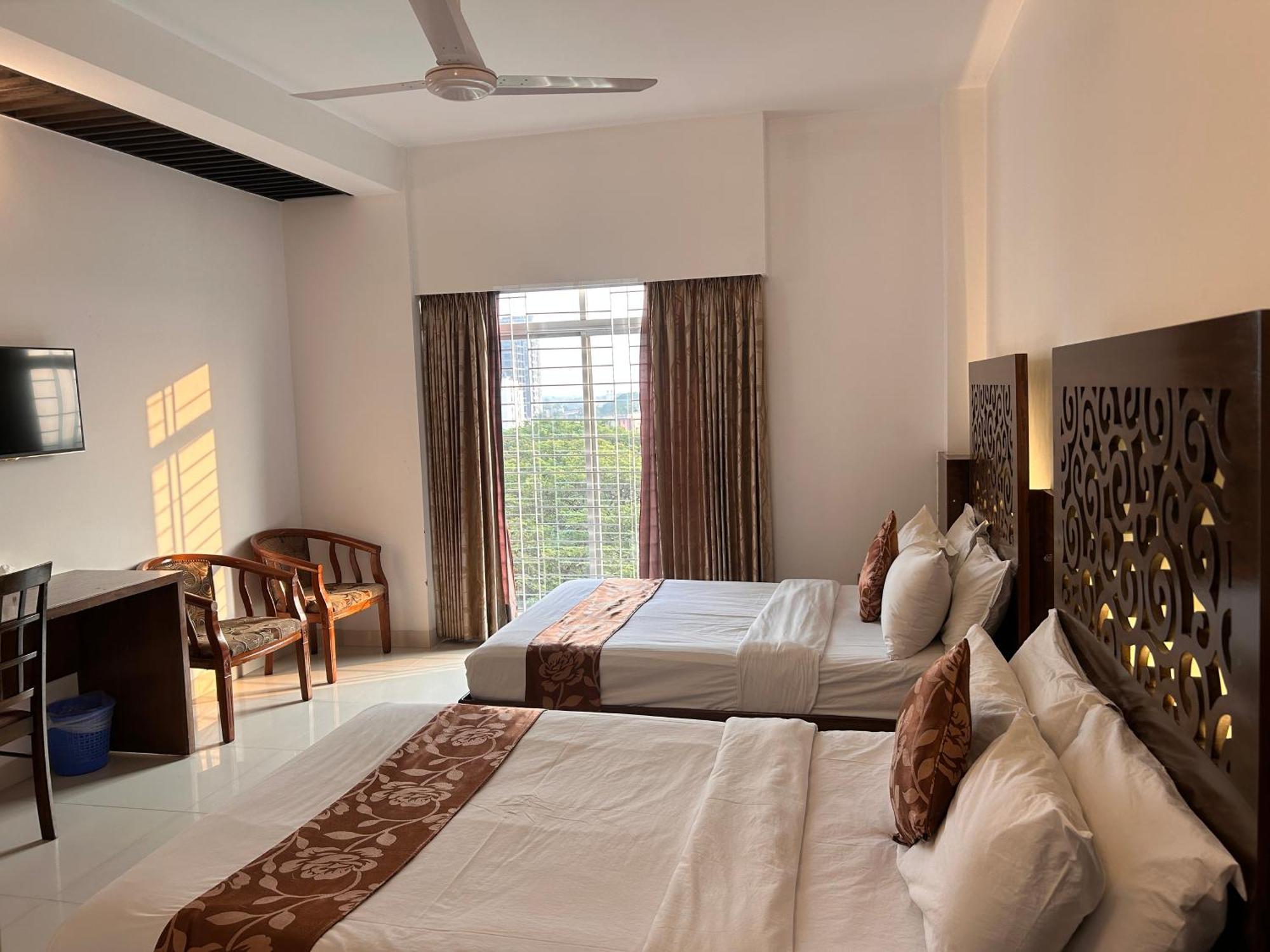 La Vista Hotel Sylhet Ngoại thất bức ảnh