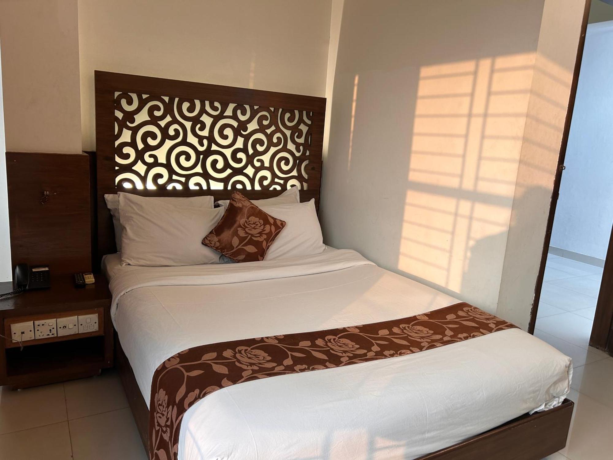 La Vista Hotel Sylhet Ngoại thất bức ảnh
